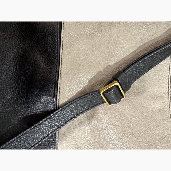 Fossil Leather Shoulder Bag - Picture 5 of 5